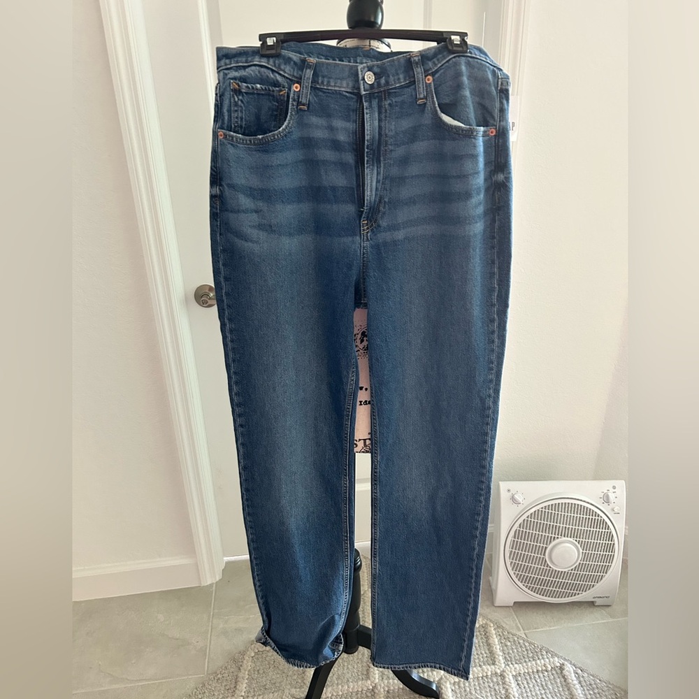 Gap new with tags Classic Blue Denim Jeans